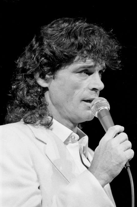 B.J. Thomas performs for a sold-out crowd at the Municipal Auditorium in Nashville on Nov. 5, 1983.