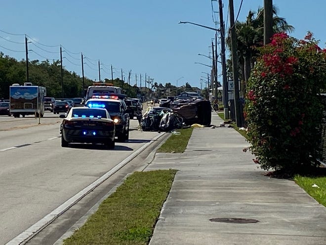 A multiple-fatality crash on San Carlos Boulevard in Fort Myers Beach was being investigated by the Florida Highway PAtrol Monday morning.