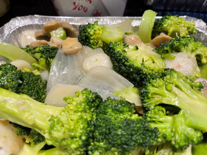 Broccoli with garlic sauce from Suâ€™s Garden, Marco Island.