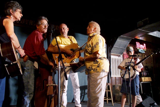 NashCamp campers perform at The Station Inn June 20, 2001, for the culmination of their weeklong stay in Cumberland Furnace, Tenn.