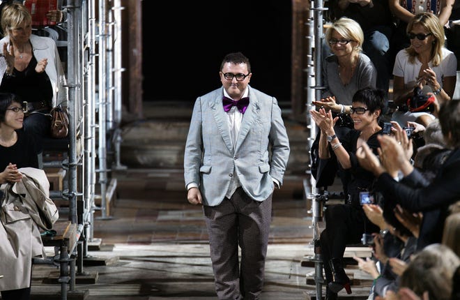 In this file photo taken on October 08, 2006 Casablanca-born designer Alber Elbaz for Lanvin acknowledges the public at the end of his Spring/Summer 2007 ready-to-wear collection show in Paris.