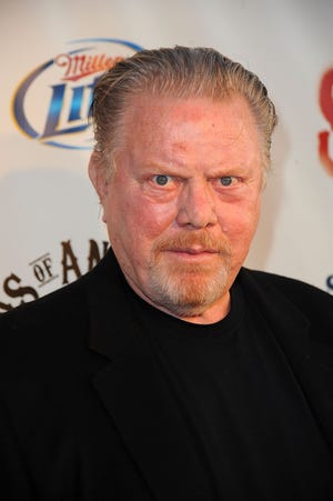 William Lucking, who starred in FX's "Sons of Anarchy," has died. He was 80.
